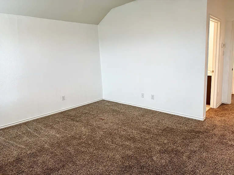 4325 Pyramid Dr — Photo 21