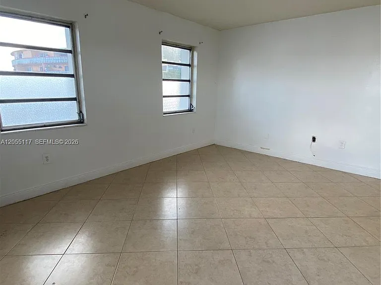 5165 W Flagler St #7 — Photo 7