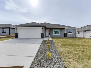10610 Chinook Dr, Pasco, WA 99301