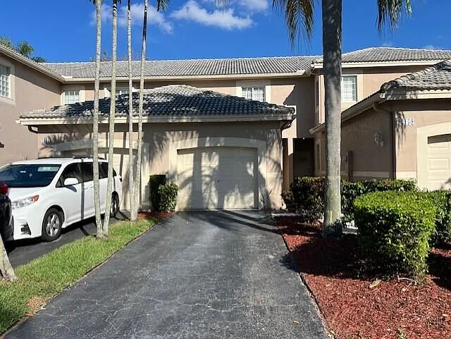 2163 Madeira Dr — Photo 24