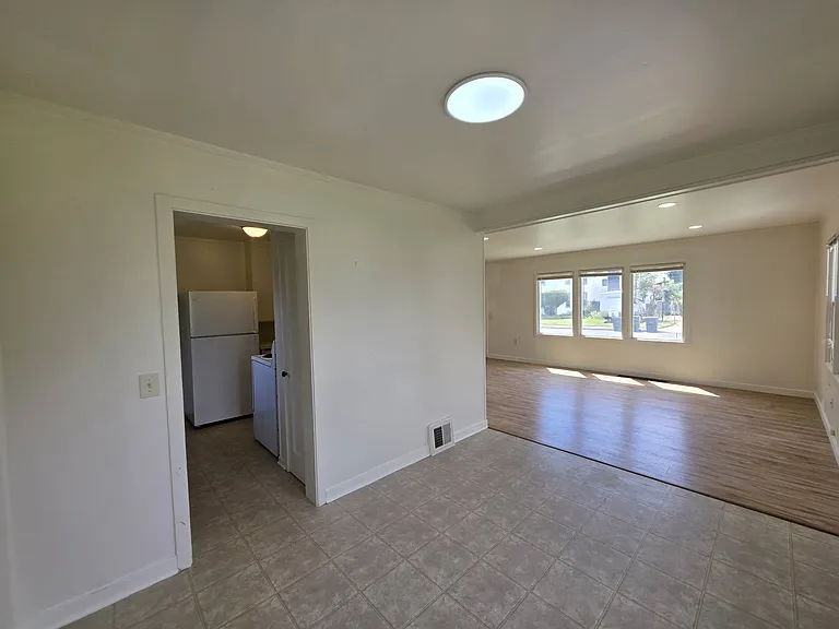 1206 Putnam St — Photo 6