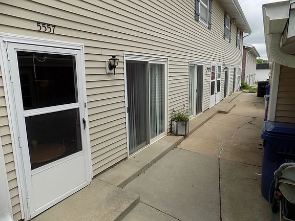 3rd image of 5553 Canterbury Ln