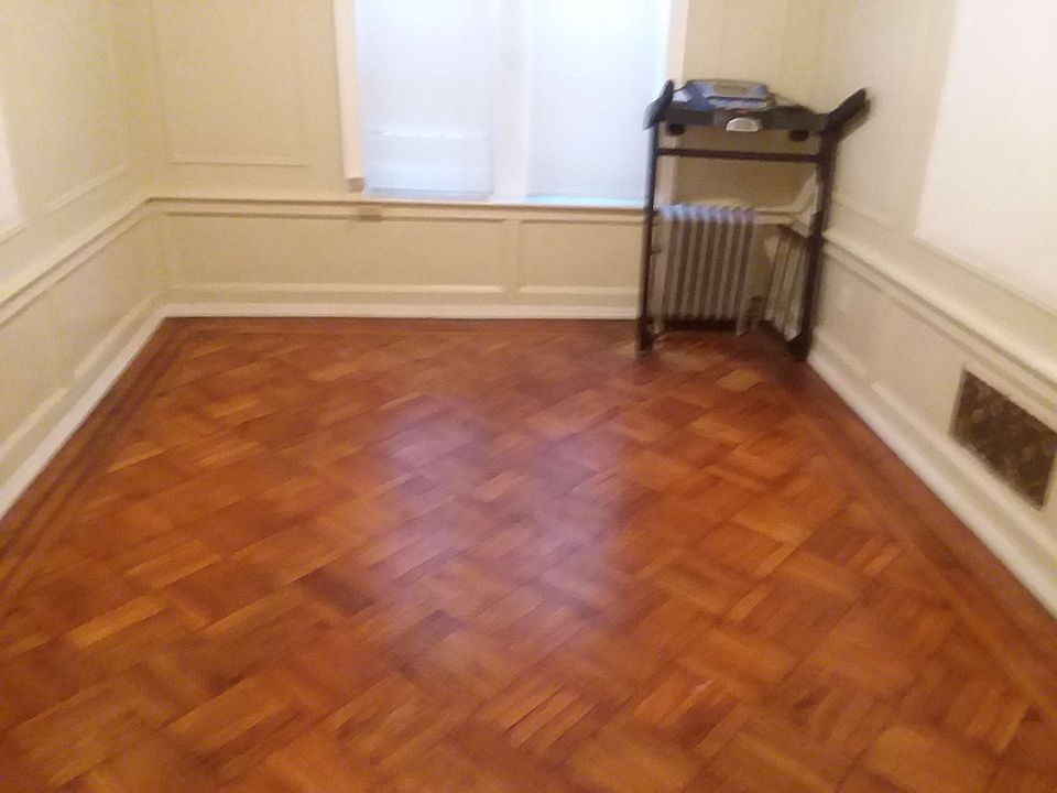 1st image of 1664 Sterling Pl APT 1R