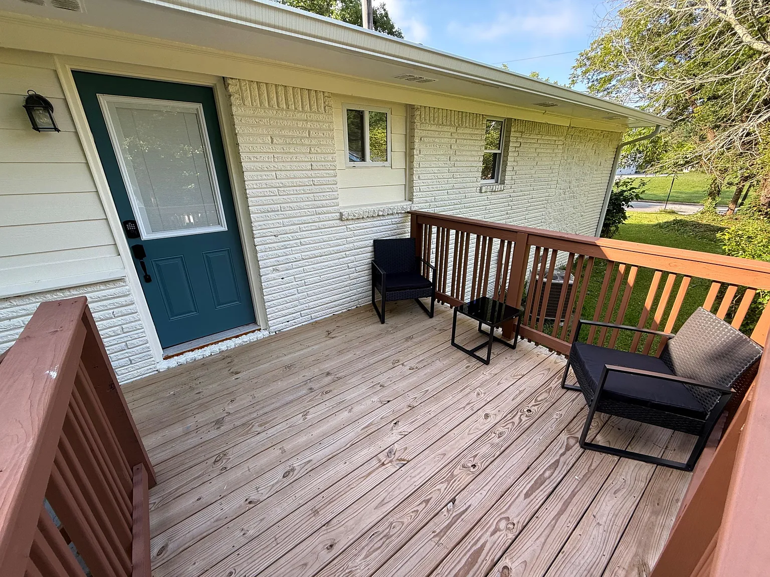 3 bed, 2.0 bath, 1000 sqft, $944 — Photo 4