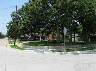 1300 Rustic Dr, Irving, TX 75060