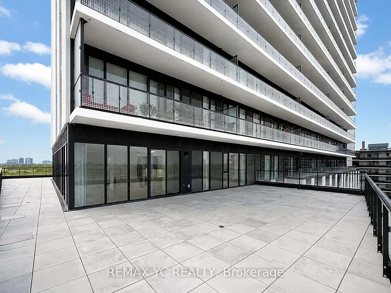 5858 Yonge St #1022 — Photo 34