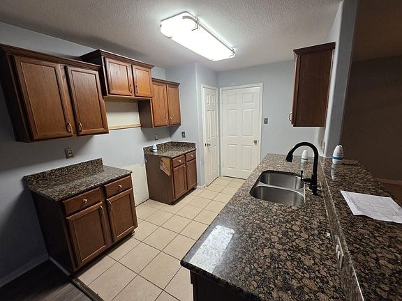 5th image of 9811 Garnet Falls Dr