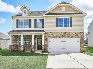 290 Robert Pl, Carthage, NC 28327