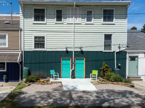 1029 Cove Park Blvd, Sandusky, OH 44870