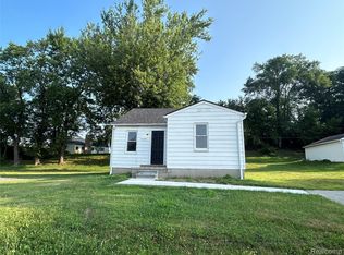 2109 E Walton Blvd, Auburn Hills, MI 48326