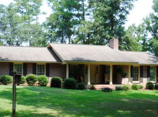 998 Deens Landing Rd NW, Baxley, GA 31513