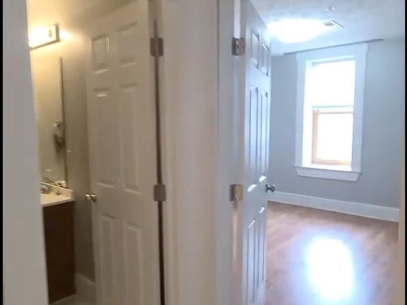 5th image of 444 High St #1