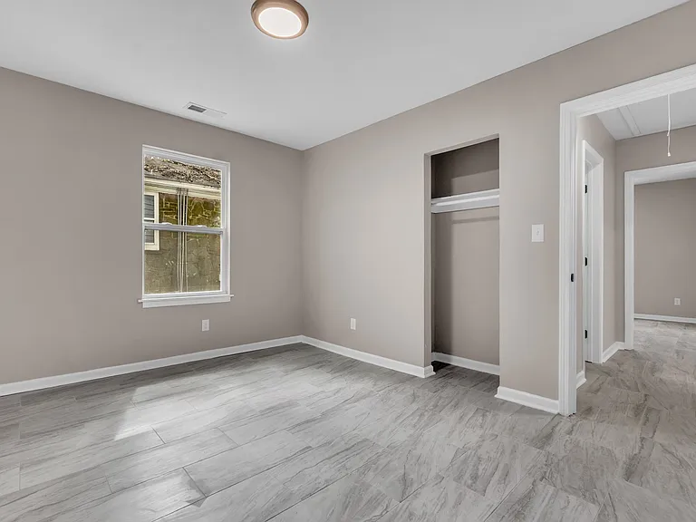 3480 Vernon Ave — Photo 9