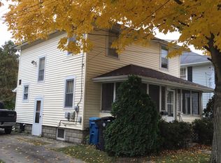 948 Division St, Huntington, IN 46750