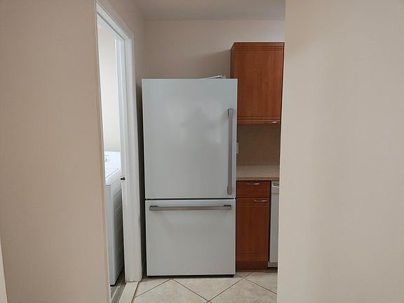 3rd image of 4281 W McNab Road Unit 27
