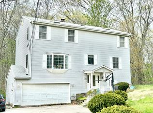 23 Oak Hill Rd, Rocky Hill, CT 06067