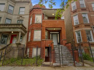 1452 N Kedzie Ave #1, Chicago, IL 60651