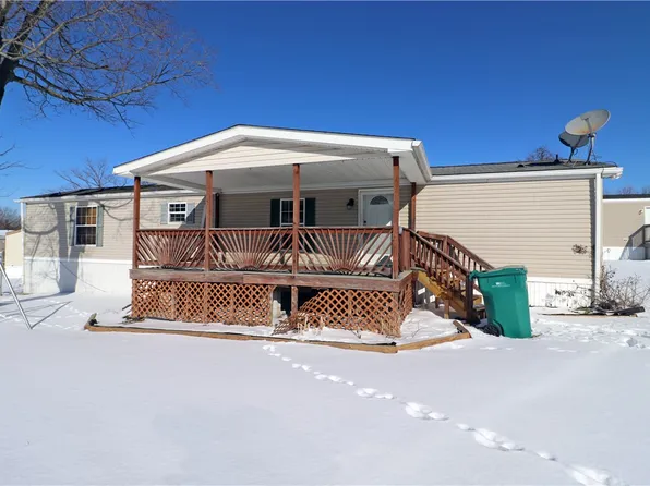 211 Brown St, Derry, PA 15627