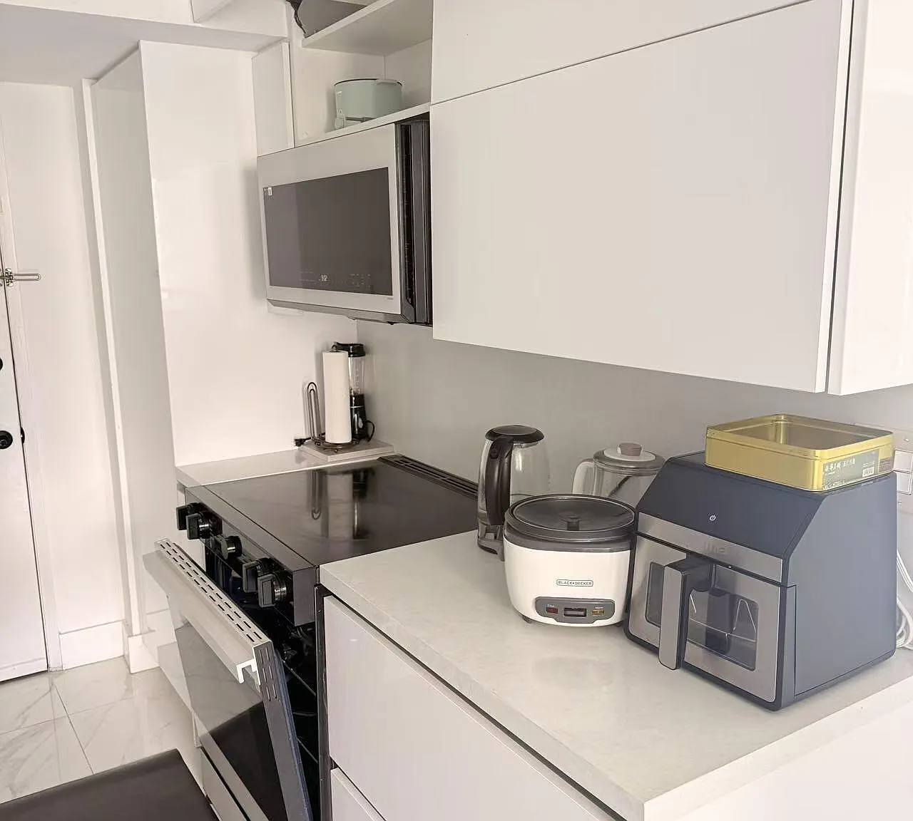 2 bed, 1.0 bath, 880 sqft, $2,000 — Photo 4