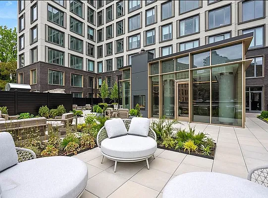 Outdoor, photo 1