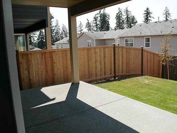 5th image of 20134 18th Avenue Ct E