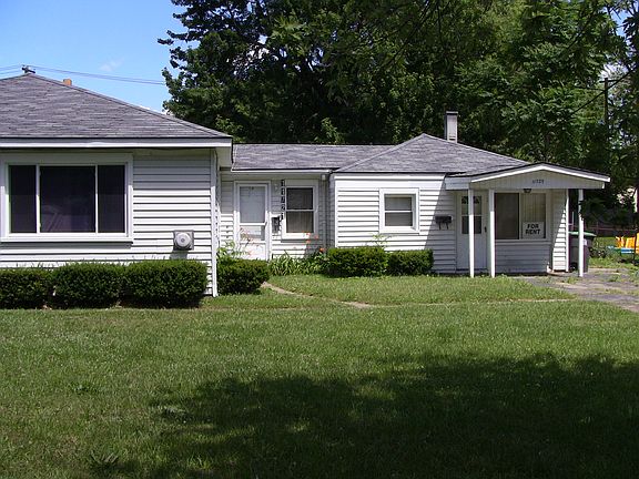 11721 and 11725 Syracuse Taylor