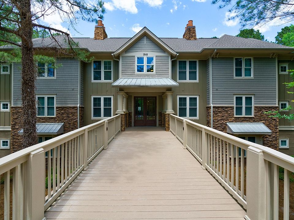 1st image of 1040 Creekside