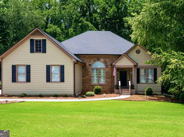 6155 Ivey Manor Dr, Cumming, GA 30040