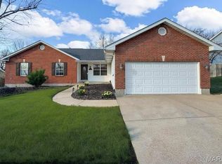 35 Ashford Pl, Festus, MO 63028