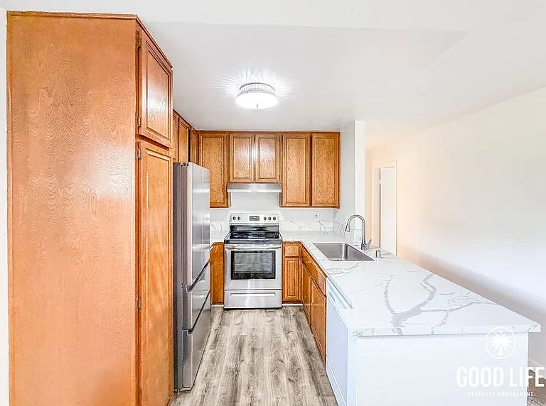 4651 Pico St #111 — Photo 2