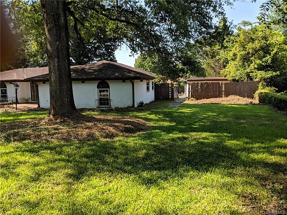 3rd image of 2344 Wentworth Dr