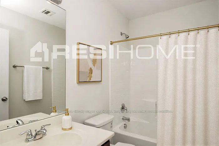 10712 NW 27th St — Photo 12