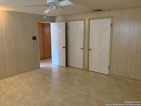 4th image of 607 S Chupaderas St #603