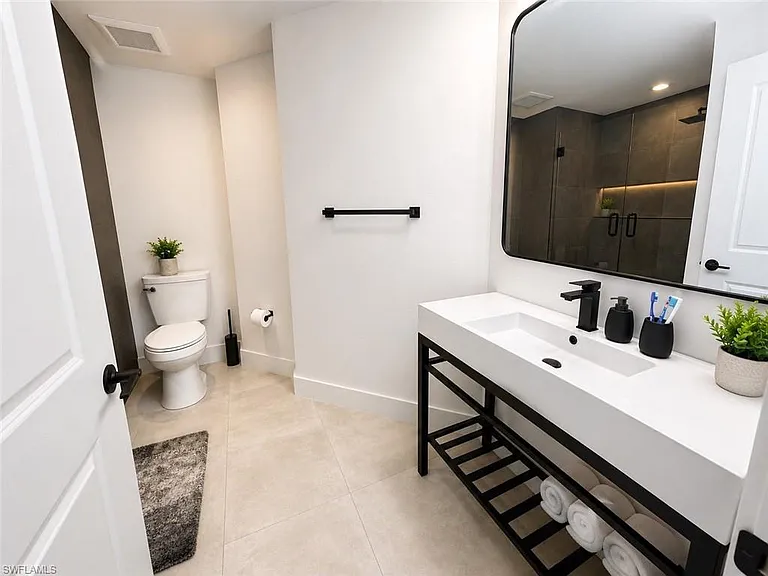 5781 Cape Harbour Dr #603 — Photo 9