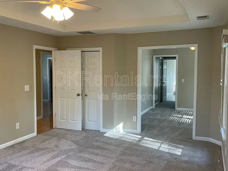 416 Carmain Ln NW — Photo 33