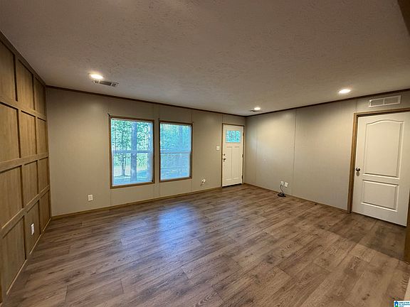 4th image of 101 Wilson Glen Dr