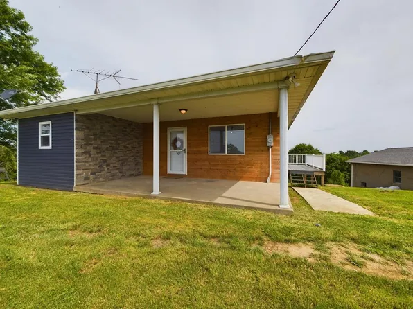 97 James Lane, Proctor, WV 26055