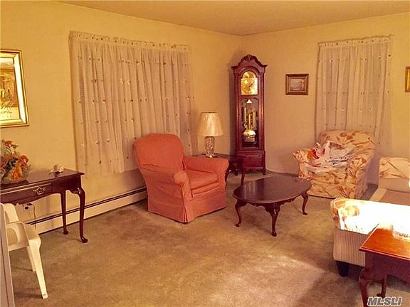 3rd image of 1 Childs Ave APT 2D