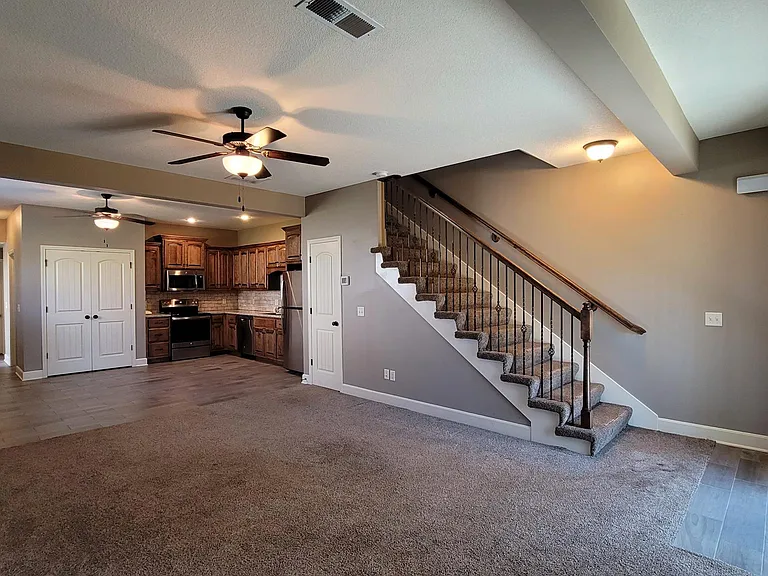 134 Roller Ct — Photo 24