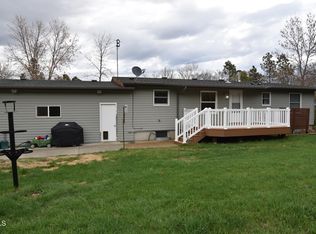 6505 Rocky Rd, Bismarck, ND 58503