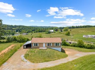 233 Gallimore Ln NE, Floyd, VA 24091