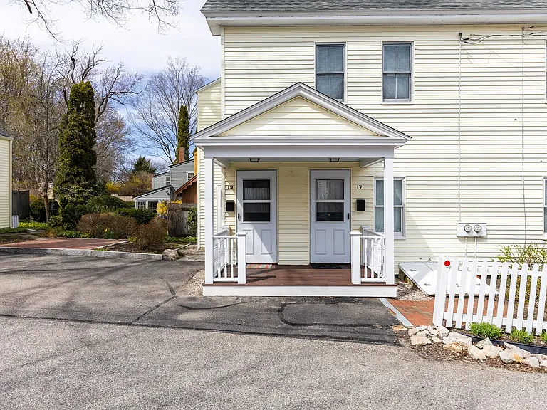 19 Blossom St — Photo 2