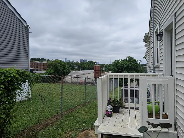 604 Hamilton Ave — Photo 5