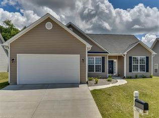 143 Badin Dr, Fletcher, NC 28732