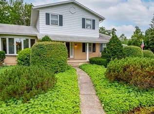 13070 Chillicothe Rd, Chesterland, OH 44026