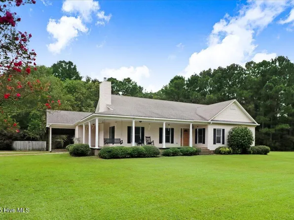374 Wheat Swamp Road, Snow Hill, NC 28580