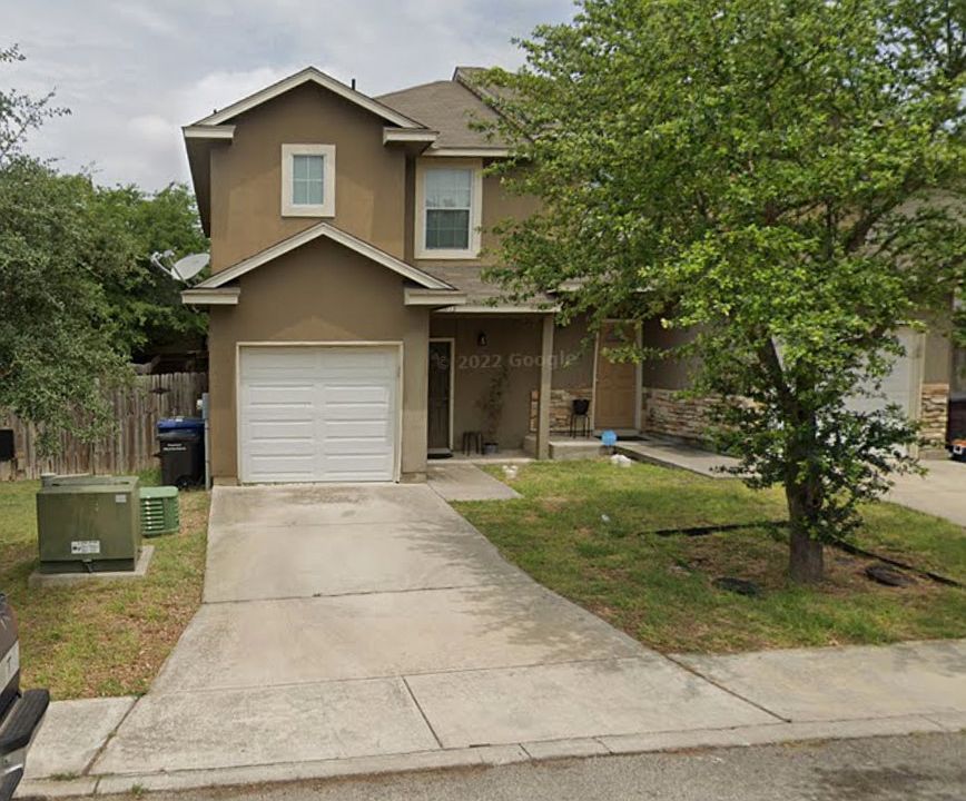 1st image of 5113 FLIPPER DR #5113