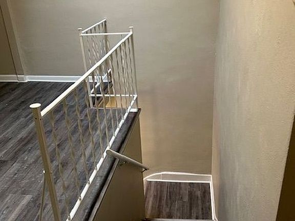 5th image of 2148 Saint James Ave #4