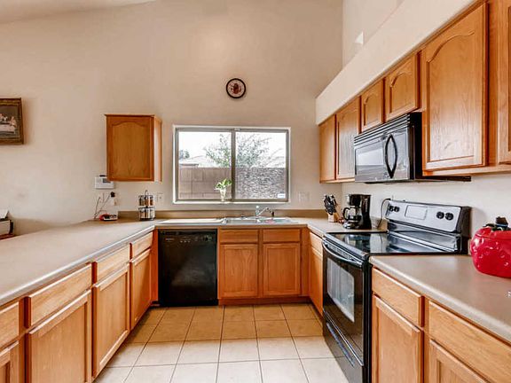 5th image of 6219 S 51st Dr