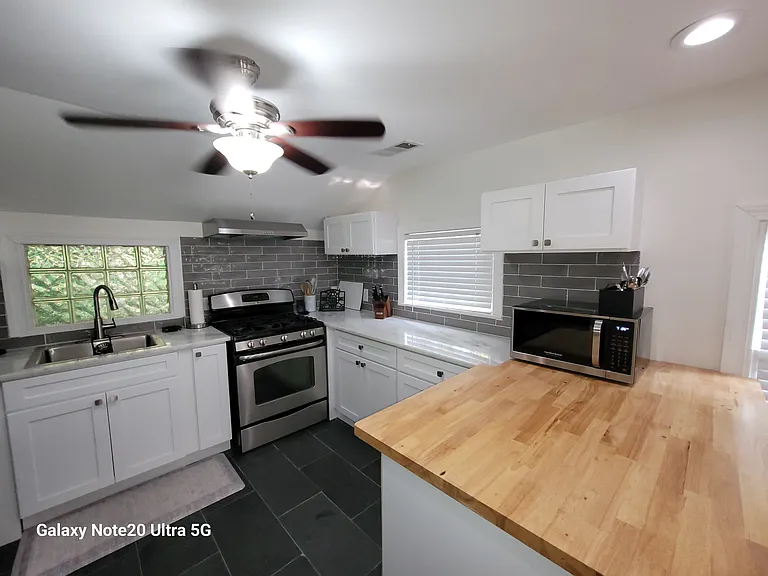 2107 Madison Ave — Photo 7